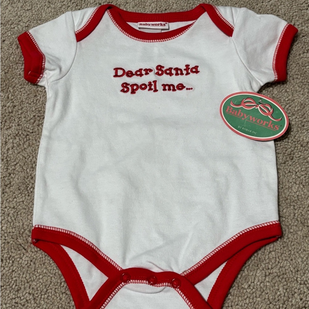 *4/15* NWT Babyworks Dear Santa